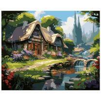 Деревенские домики на берегу реки