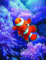 Яркая и полосатая рыбка среди кораллов