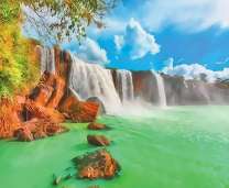 Красивые лазурные водопады